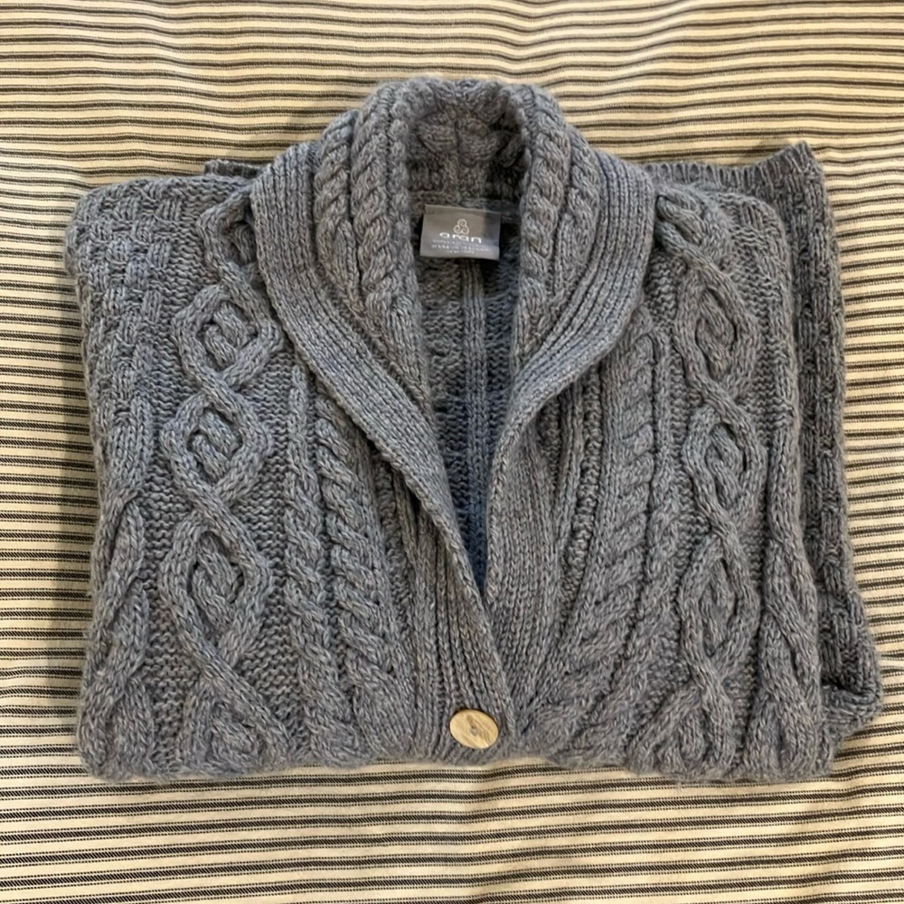 Aran Woollen Mills Womens Cardigan Medium Irish Wool Cable Knit Shawl Collar